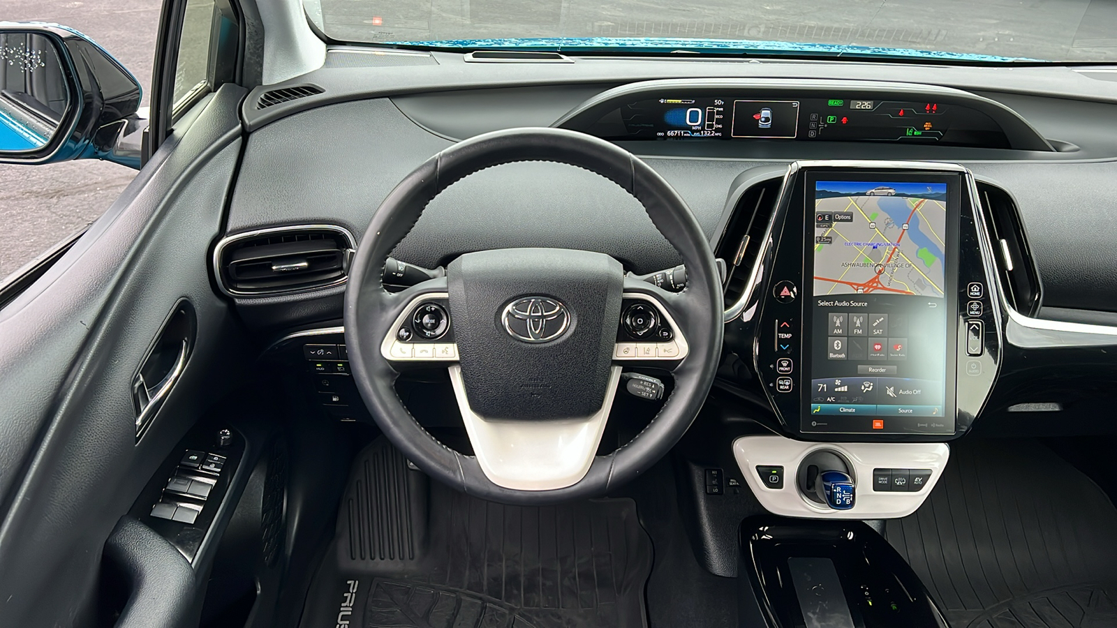 2019 Toyota Prius Prime  9