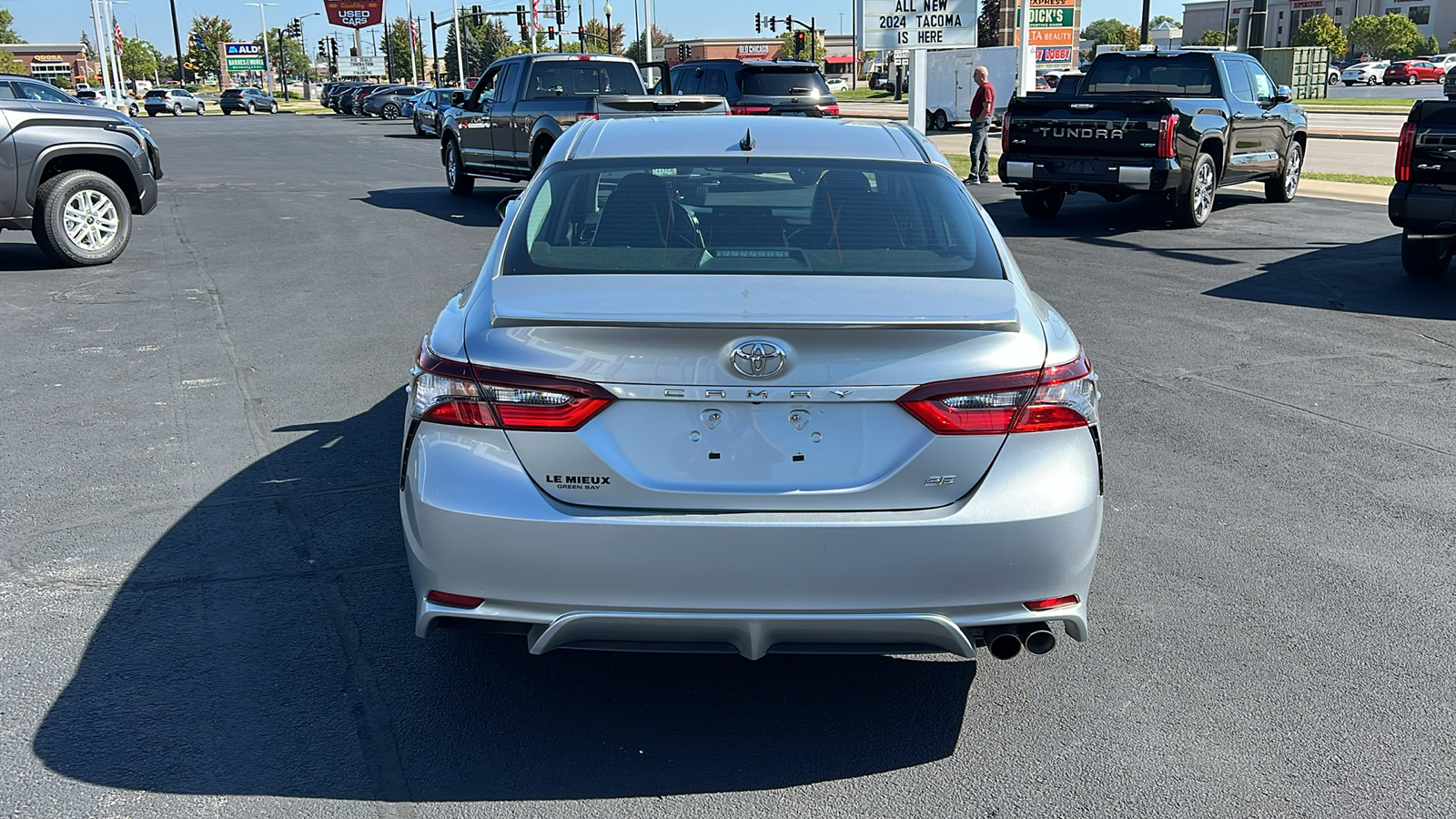 2021 Toyota Camry SE 4