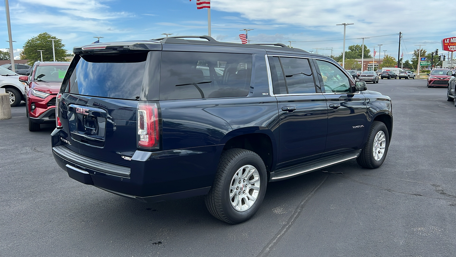 2017 GMC Yukon XL SLT 3