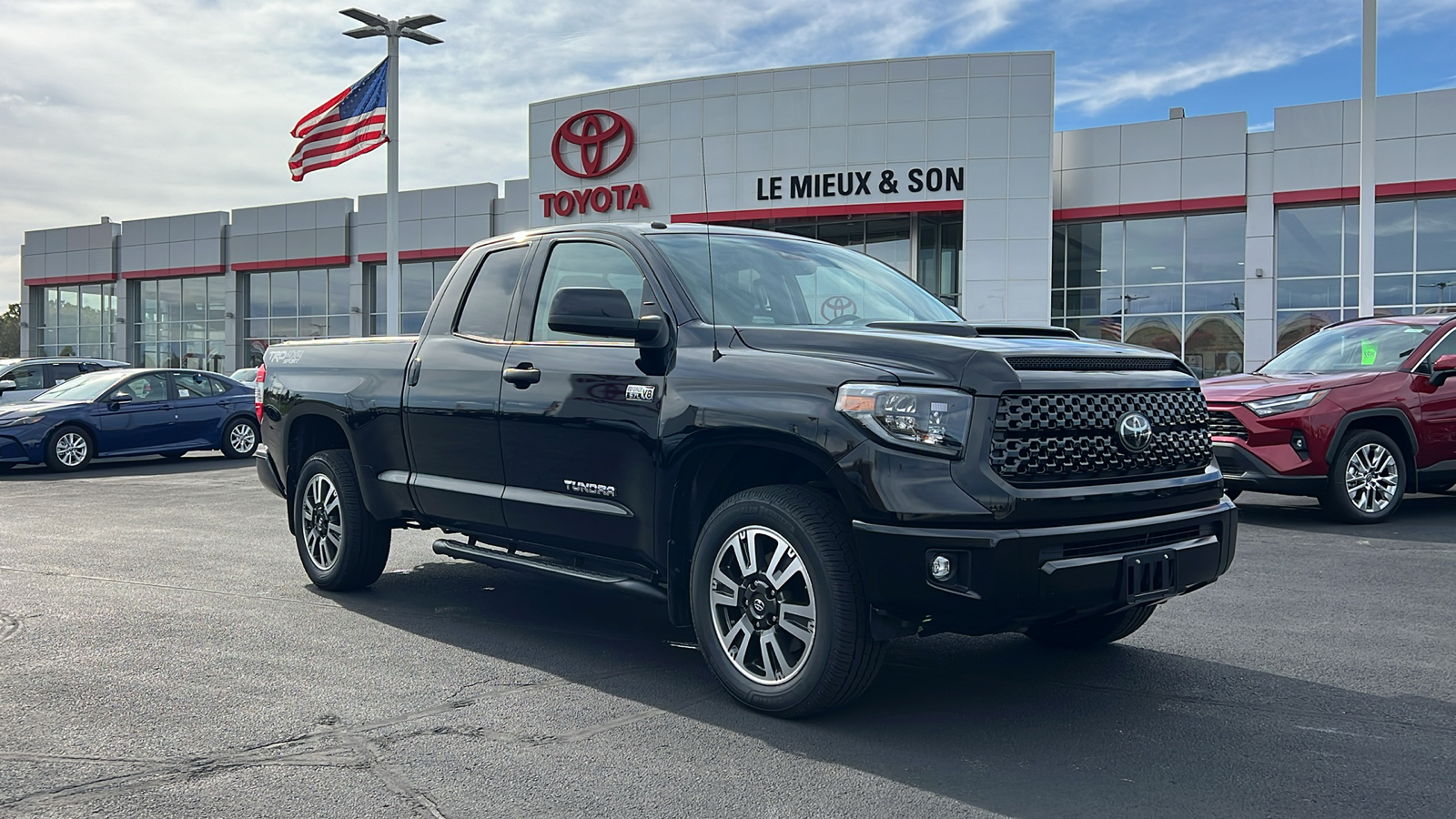 2019 Toyota Tundra SR5 1