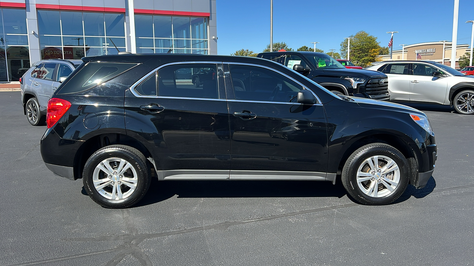 2015 Chevrolet Equinox L 2