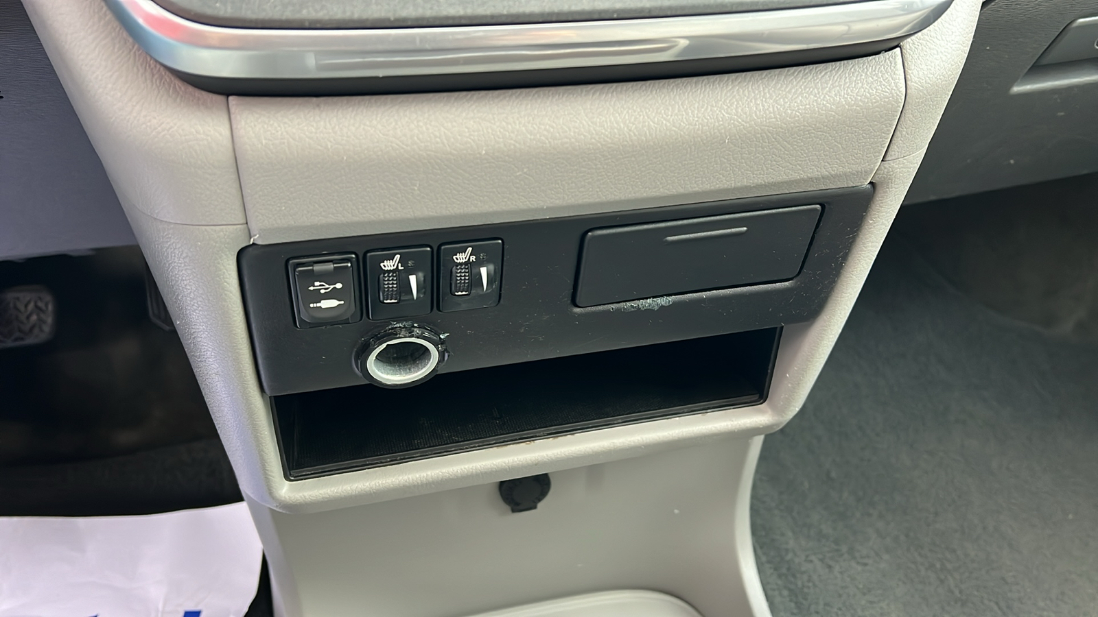 2015 Toyota Sienna XLE Premium 20