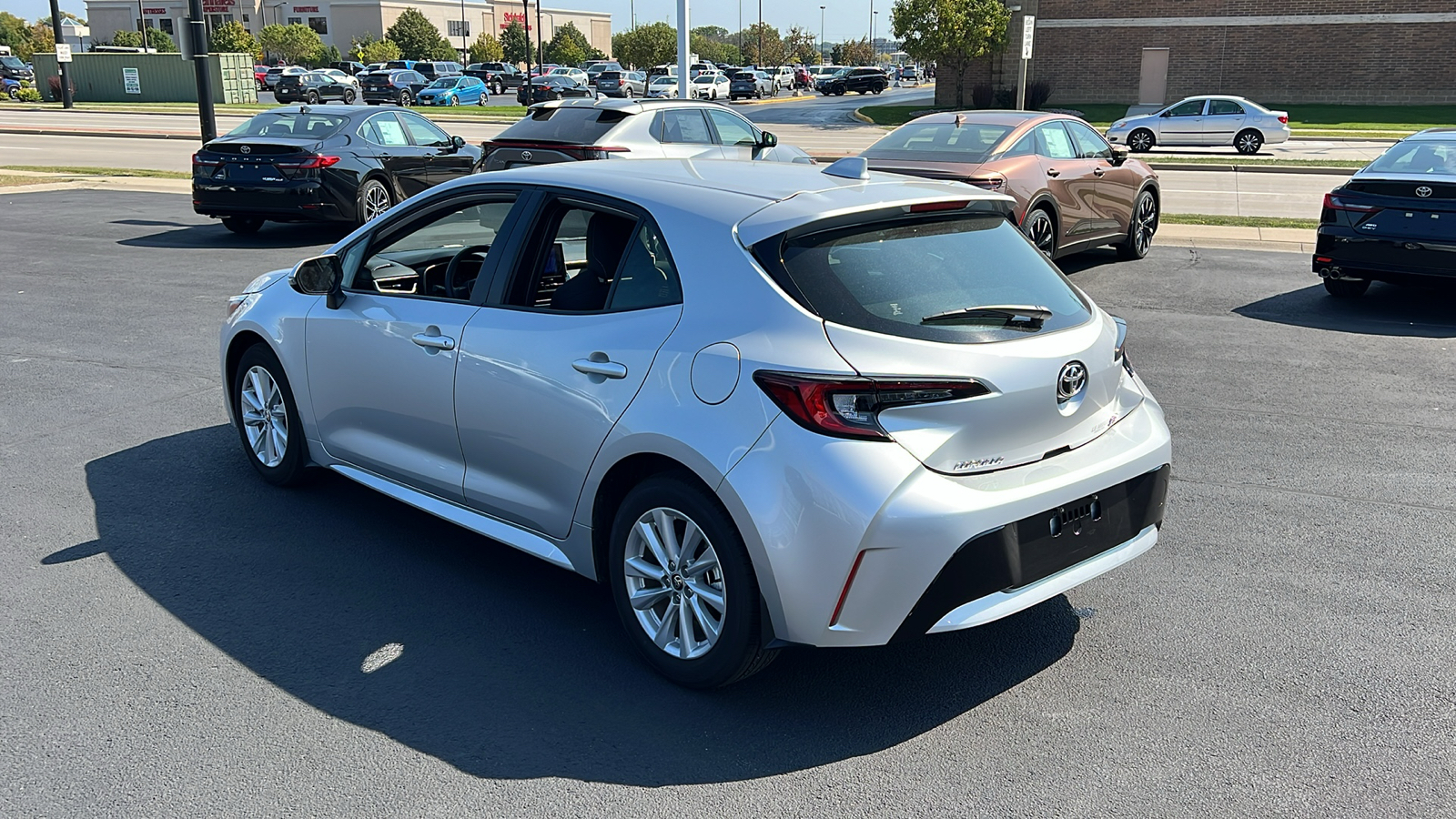 2024 Toyota Corolla Hatchback SE 5