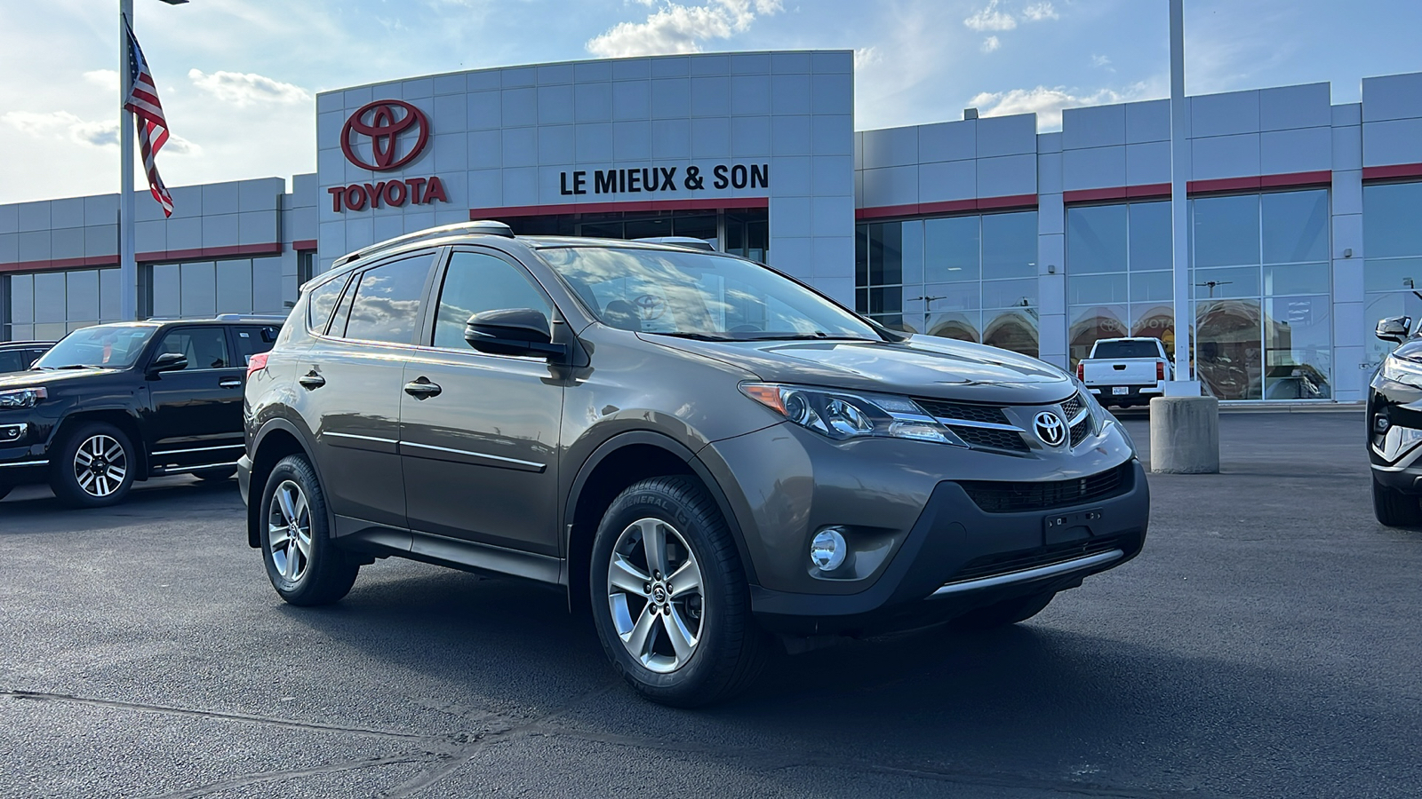 2015 Toyota RAV4  1