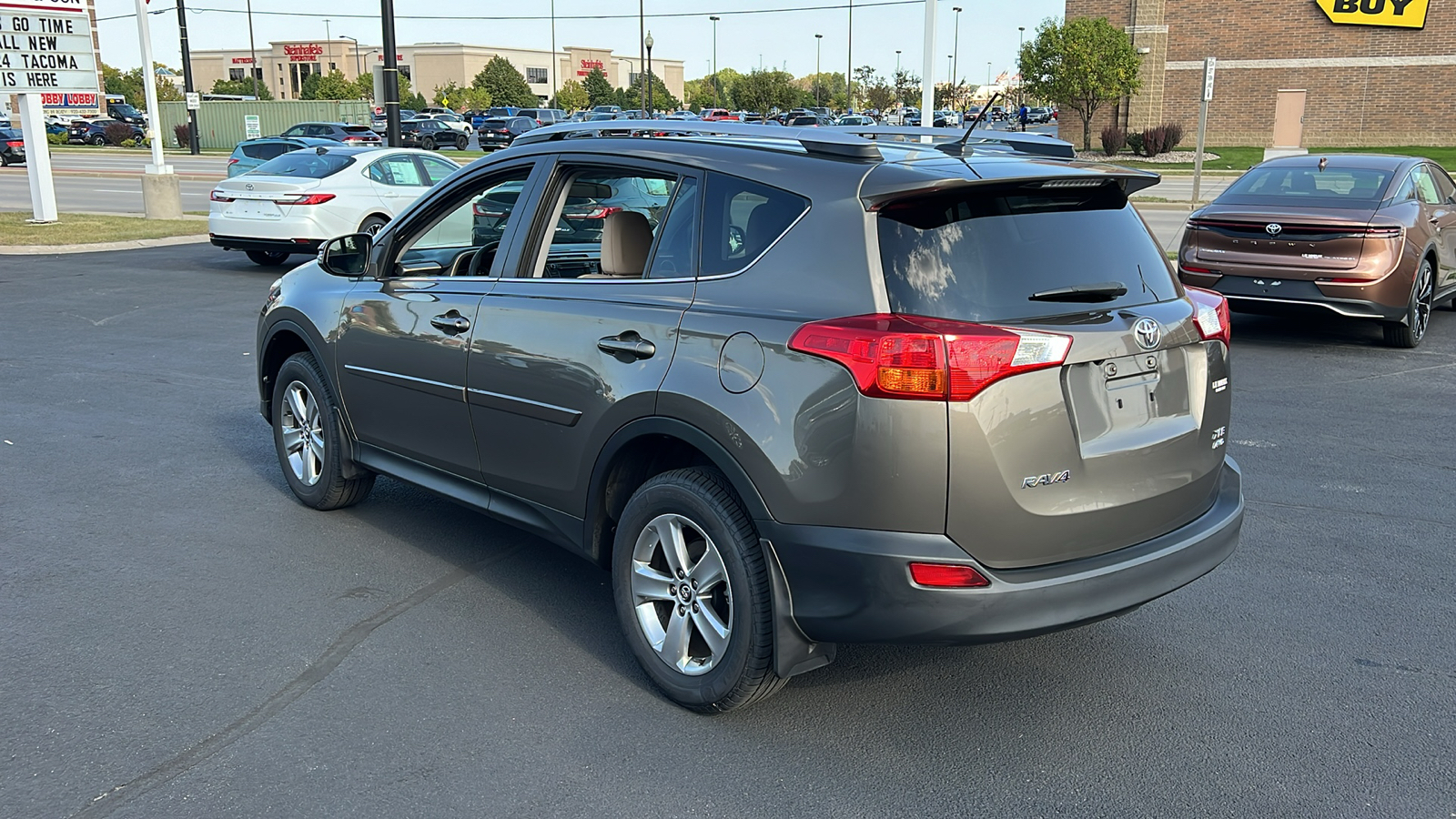 2015 Toyota RAV4  5