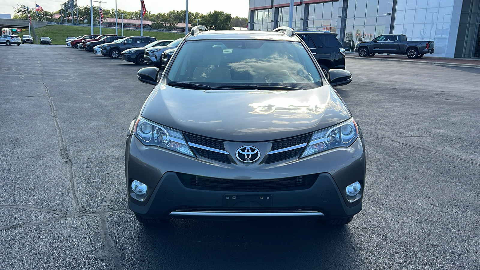 2015 Toyota RAV4  31