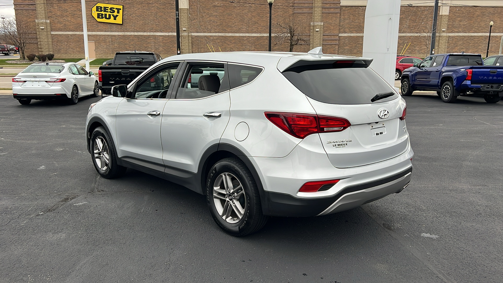 2017 Hyundai Santa Fe Sport 2.4 Base 5