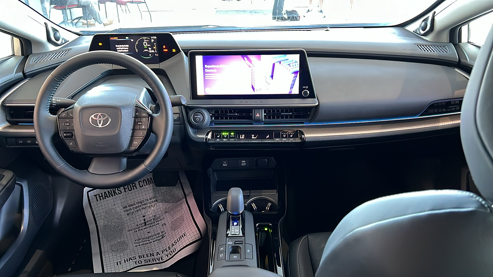 2024 Toyota Prius Limited 8