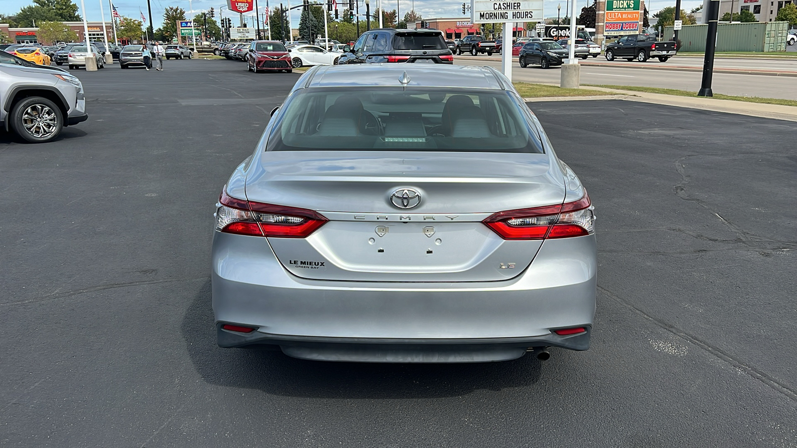 2021 Toyota Camry LE 4