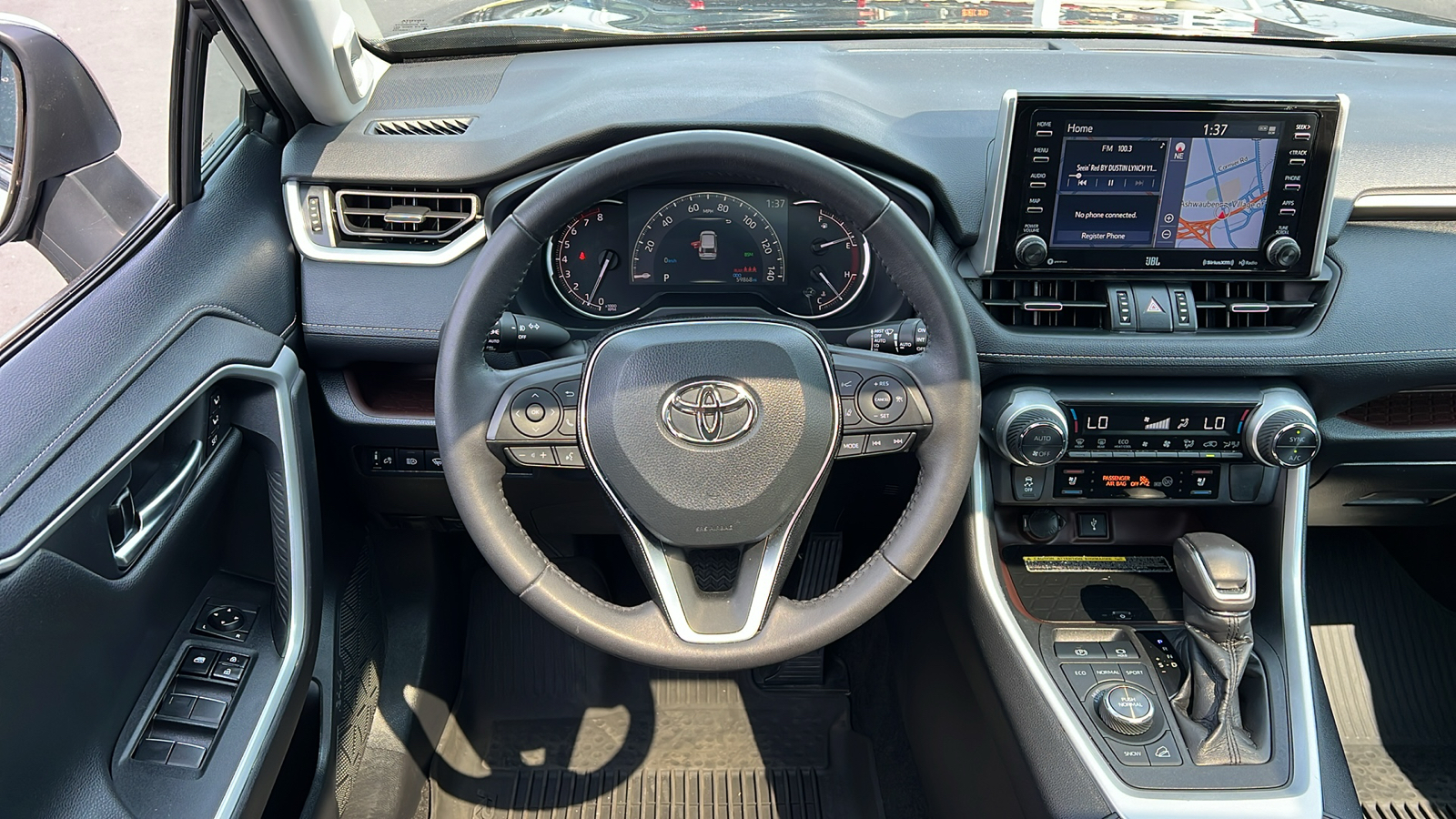 2021 Toyota RAV4 Limited 9