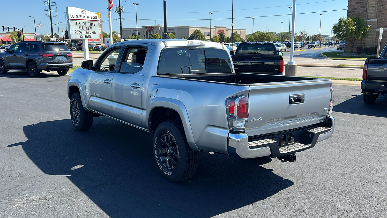 2022 Toyota Tacoma SR5 5