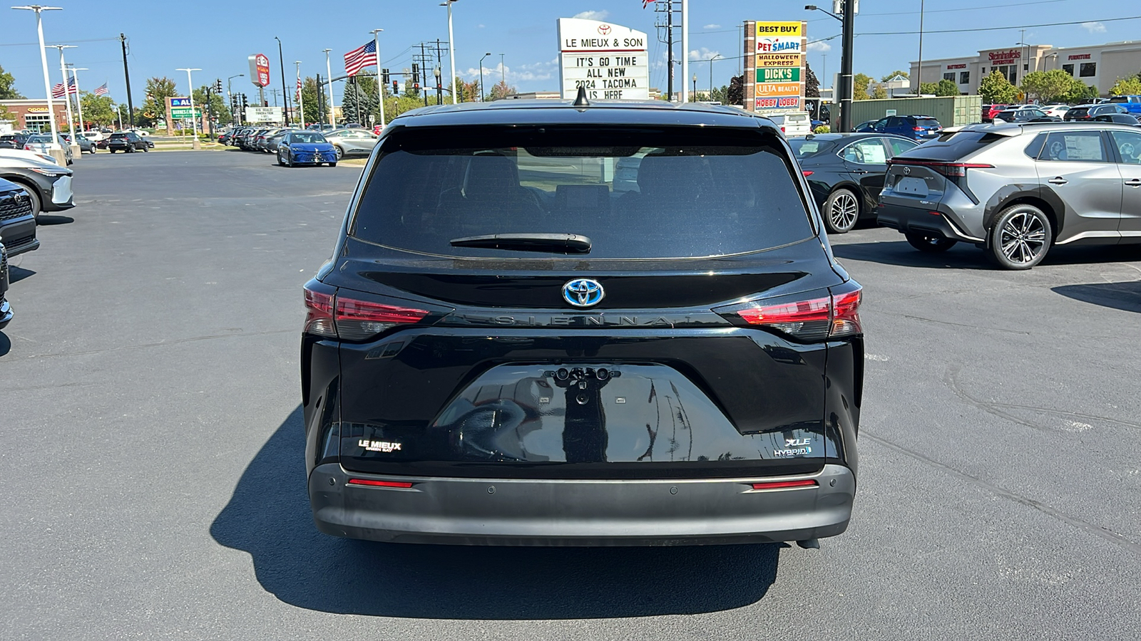 2021 Toyota Sienna XLE 4