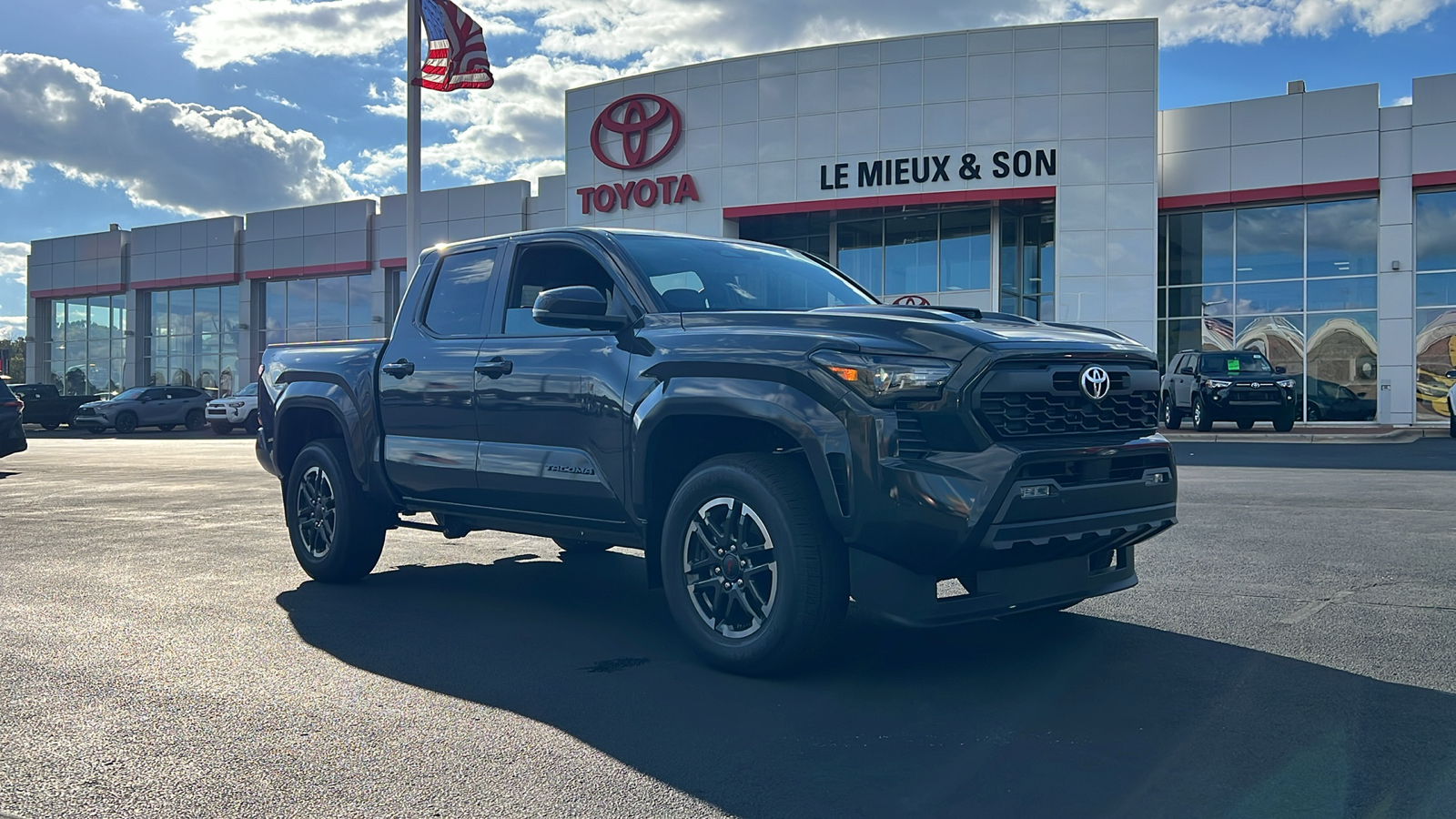 2024 Toyota Tacoma TRD Sport 1