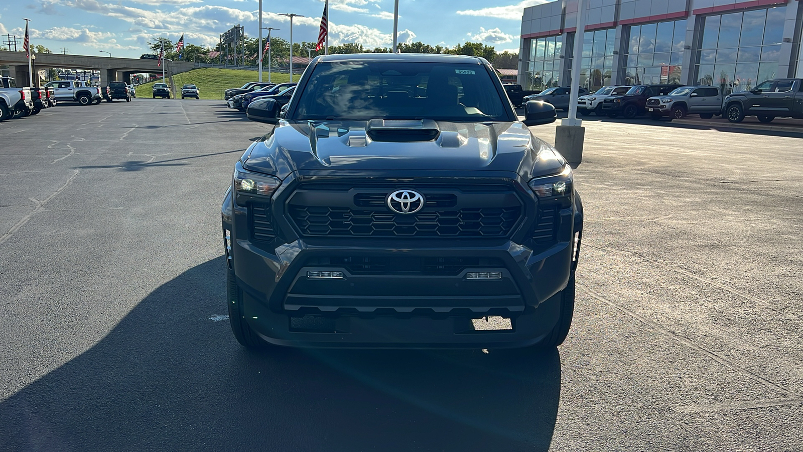 2024 Toyota Tacoma TRD Sport 32