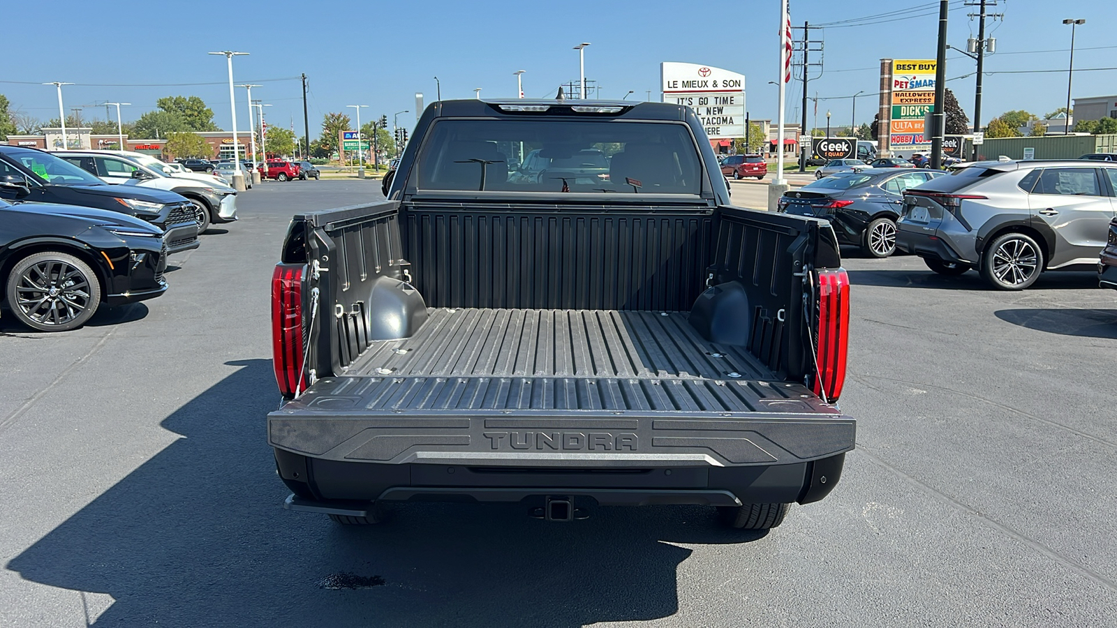 2024 Toyota Tundra SR5 28