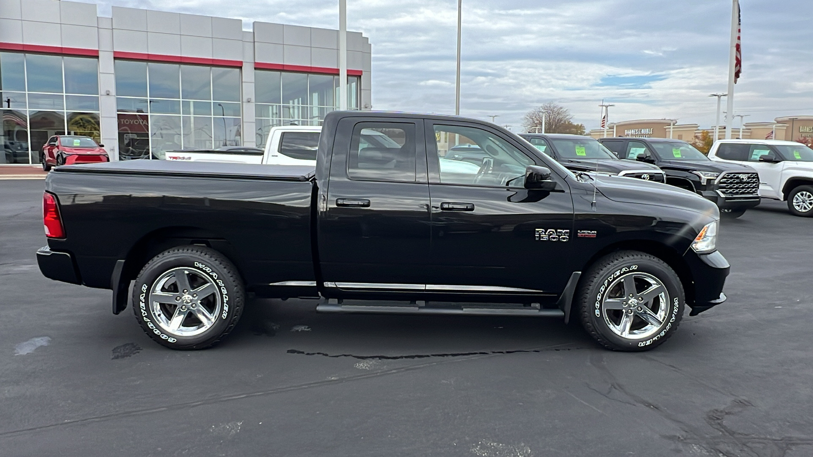 2017 Ram 1500 Express 2