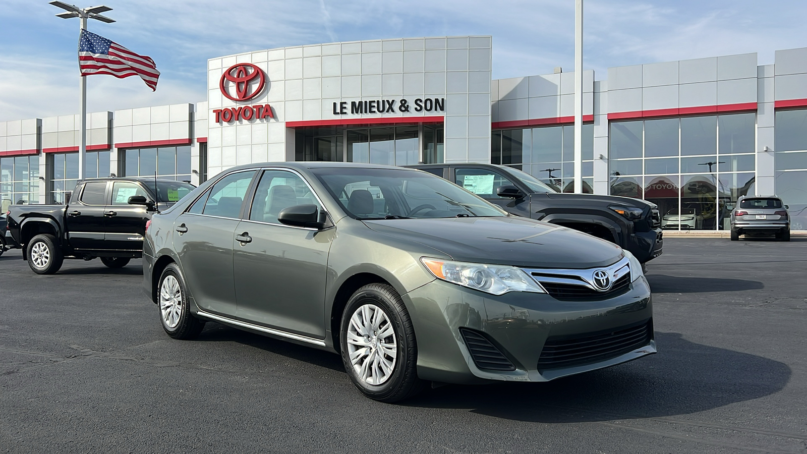 2013 Toyota Camry  1