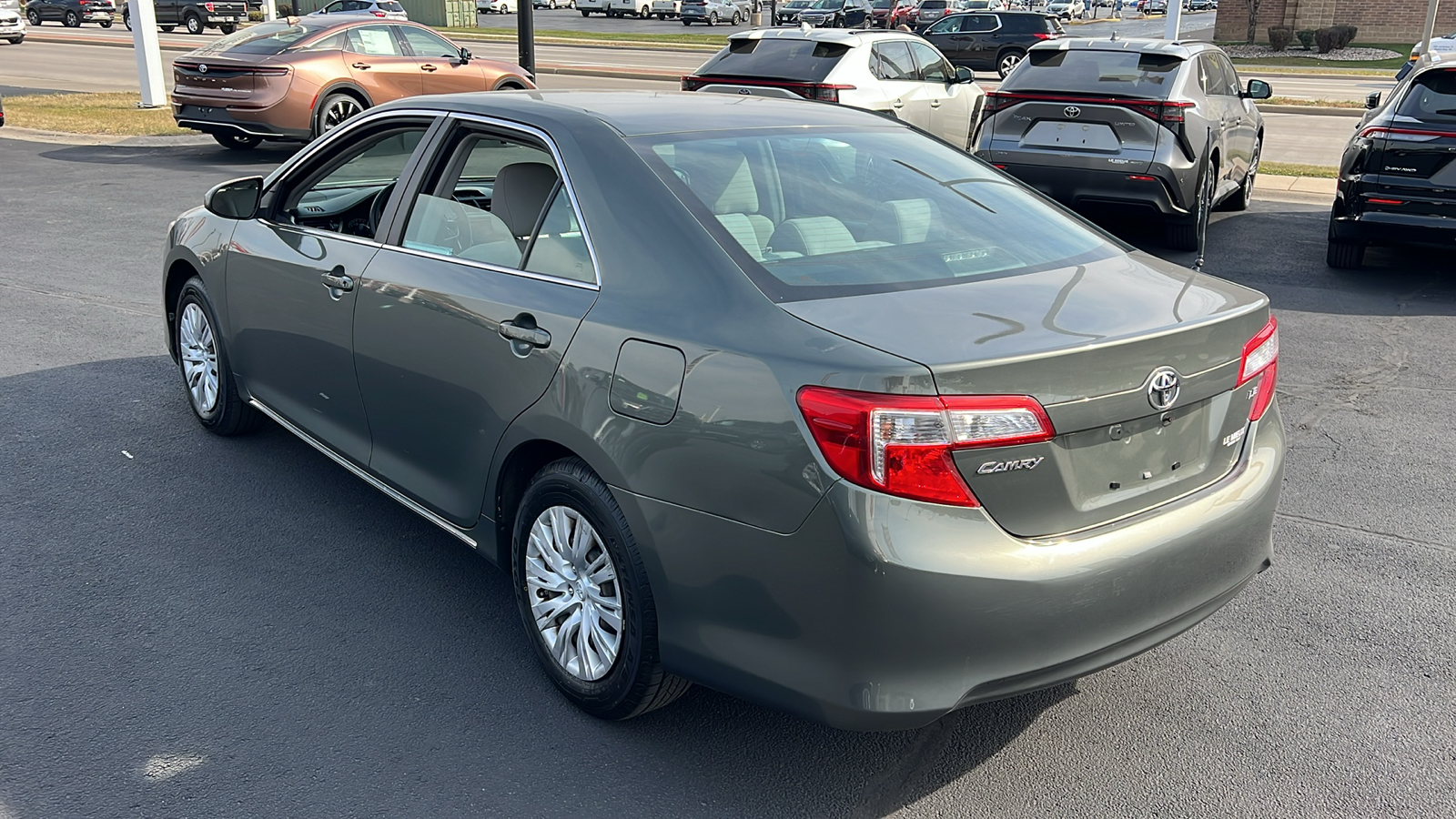 2013 Toyota Camry  5