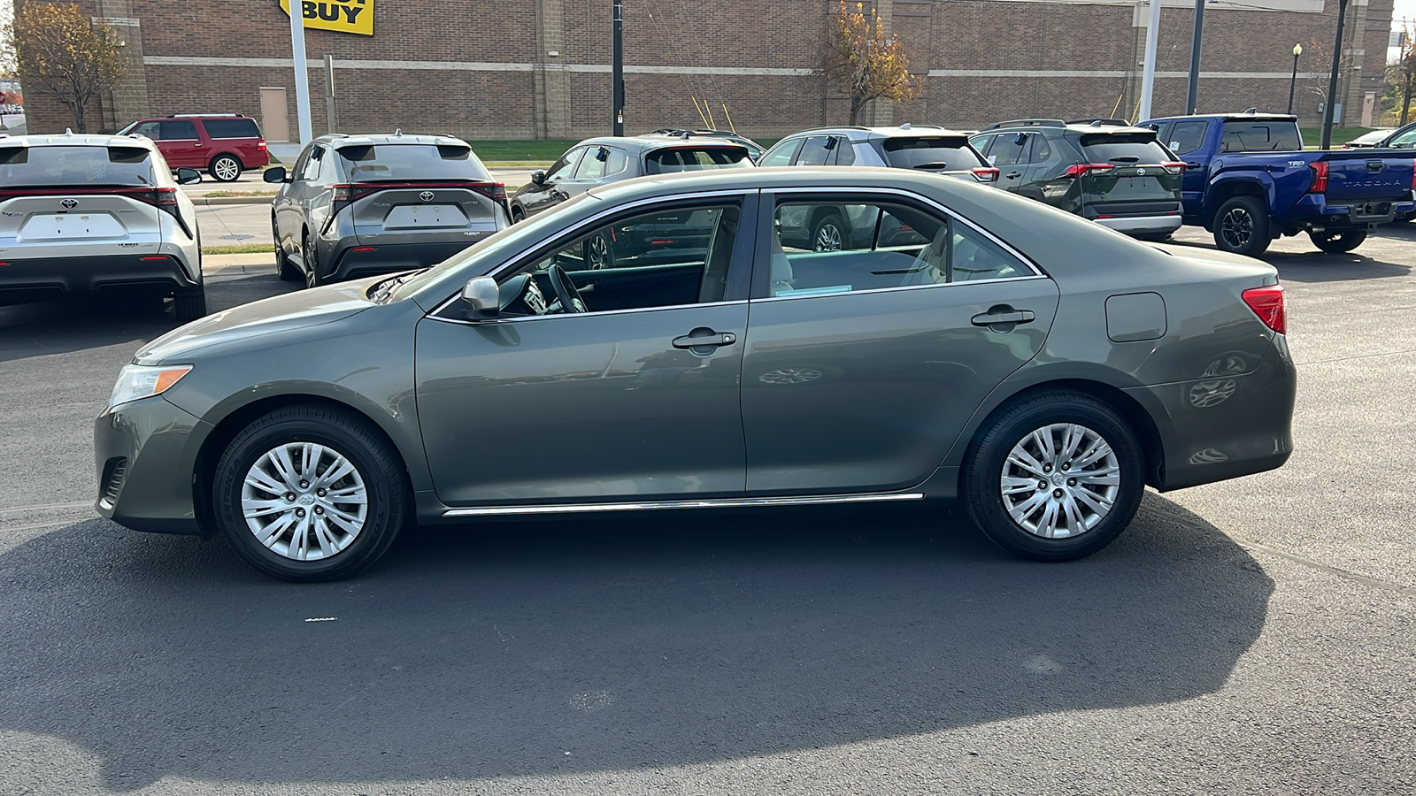 2013 Toyota Camry  6