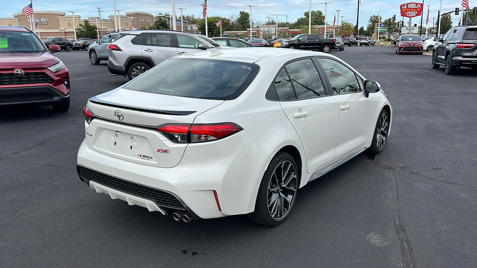 2021 Toyota Corolla XSE 3