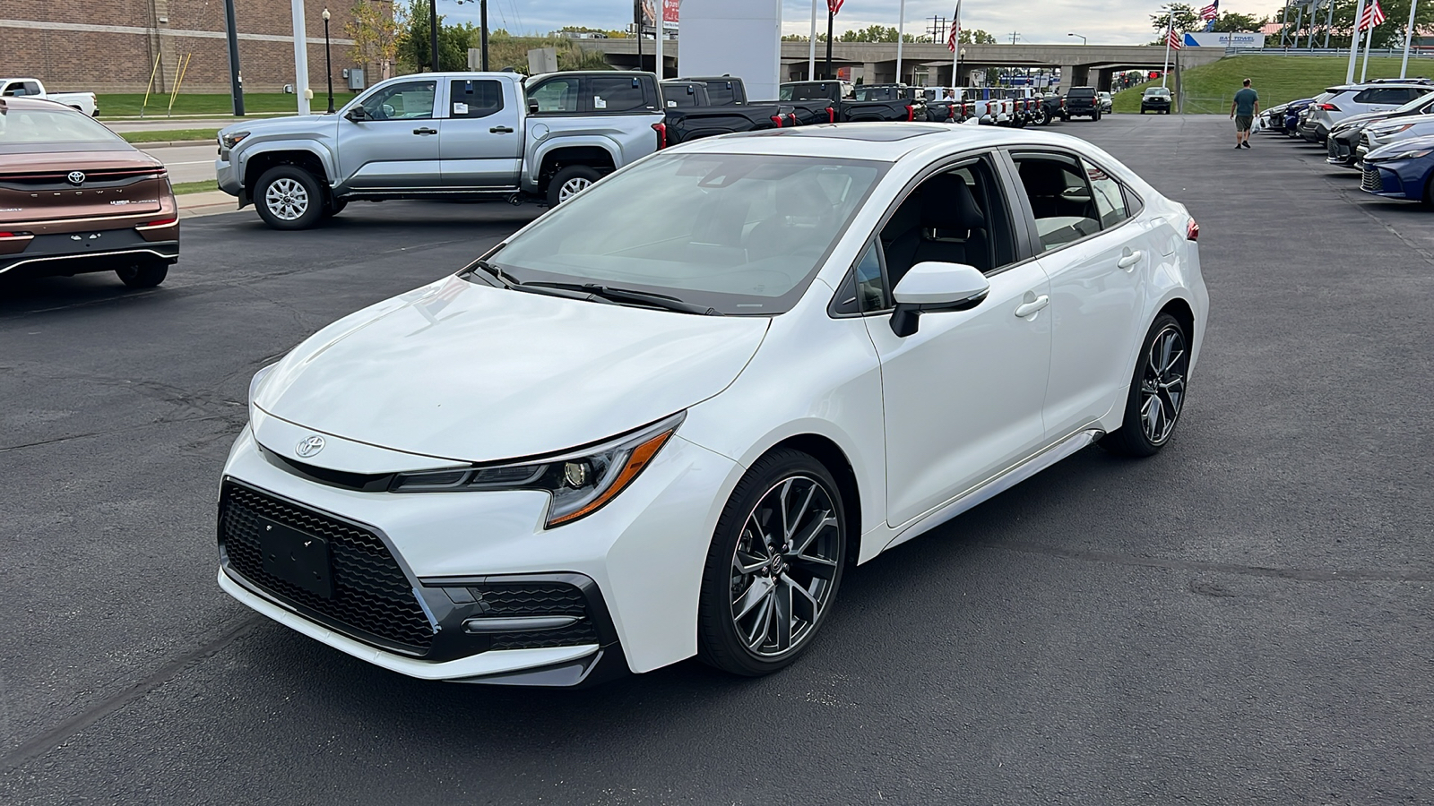 2021 Toyota Corolla XSE 7