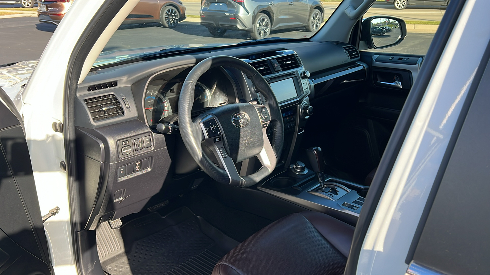 2019 Toyota 4Runner Limited 26