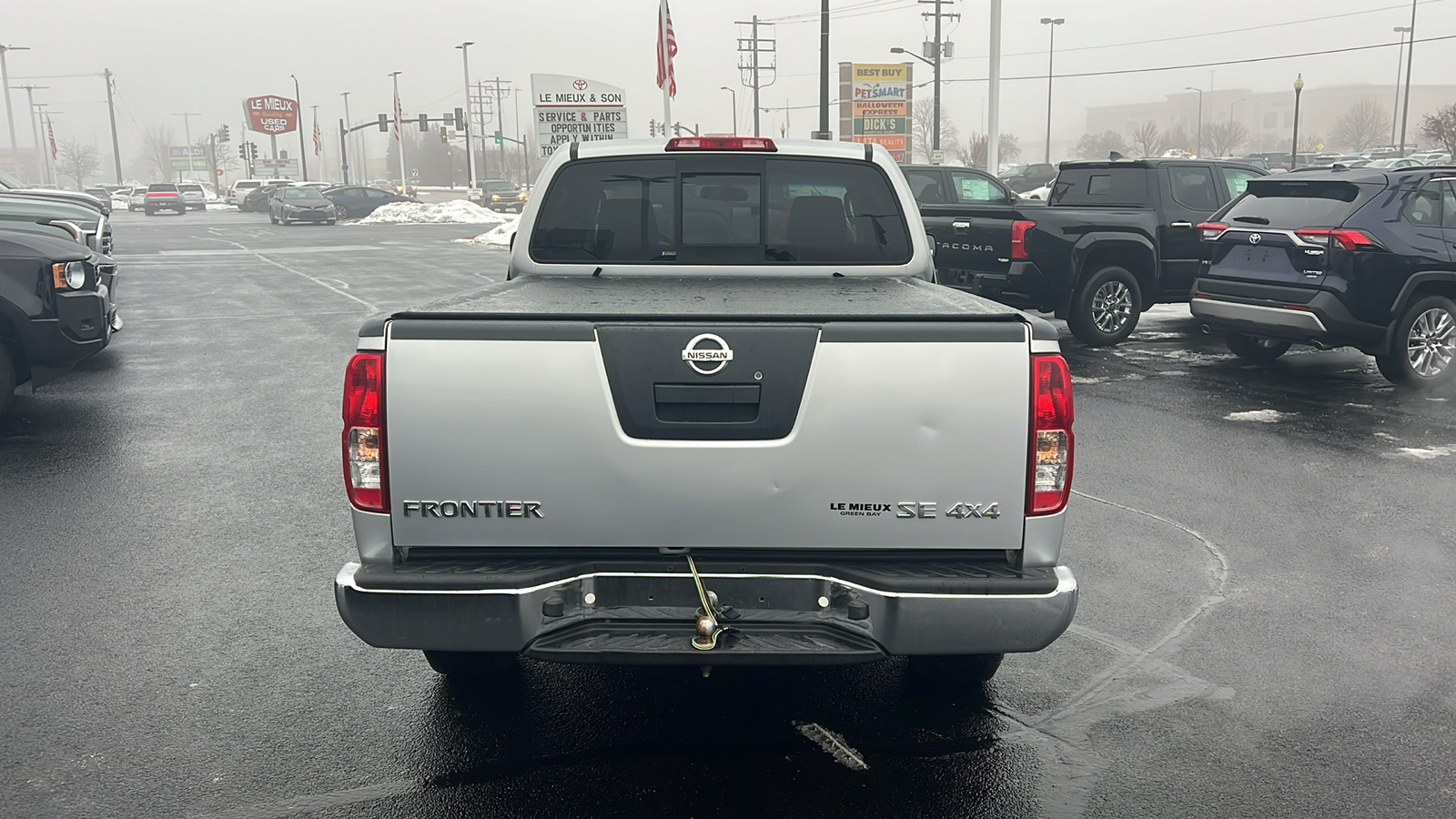 2007 Nissan Frontier SE 4