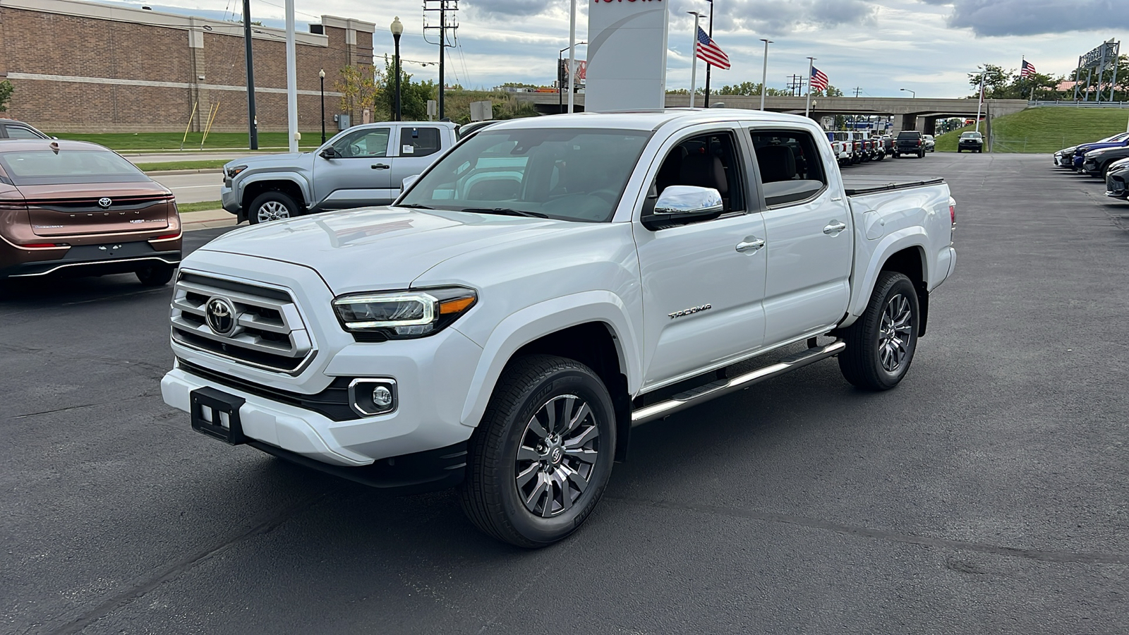 2021 Toyota Tacoma Limited 7