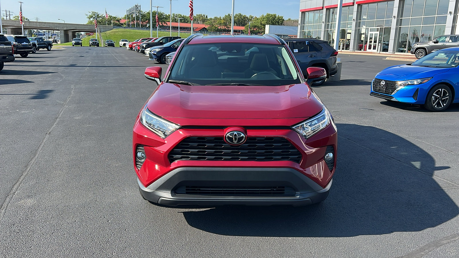 2021 Toyota RAV4 XLE 33