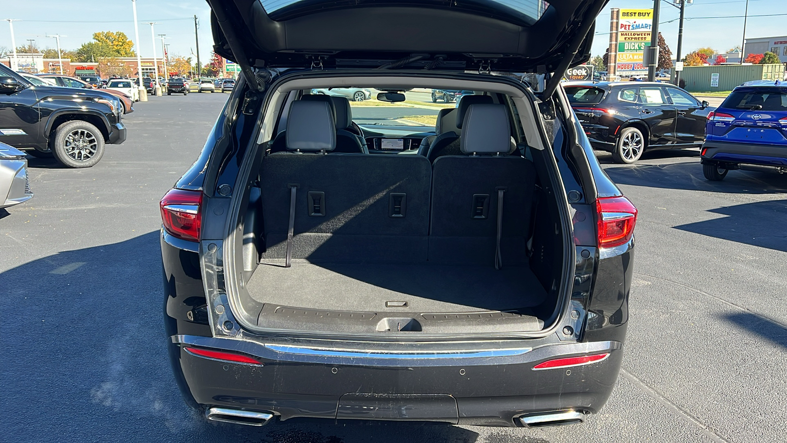 2021 Buick Enclave Essence 32