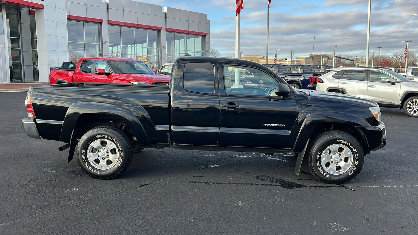 2015 Toyota Tacoma Base 2