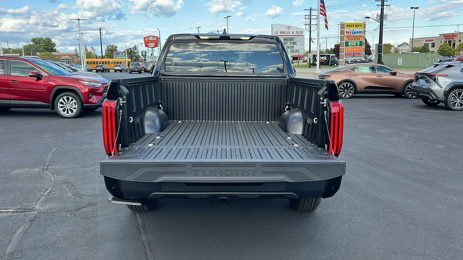 2024 Toyota Tundra SR5 28