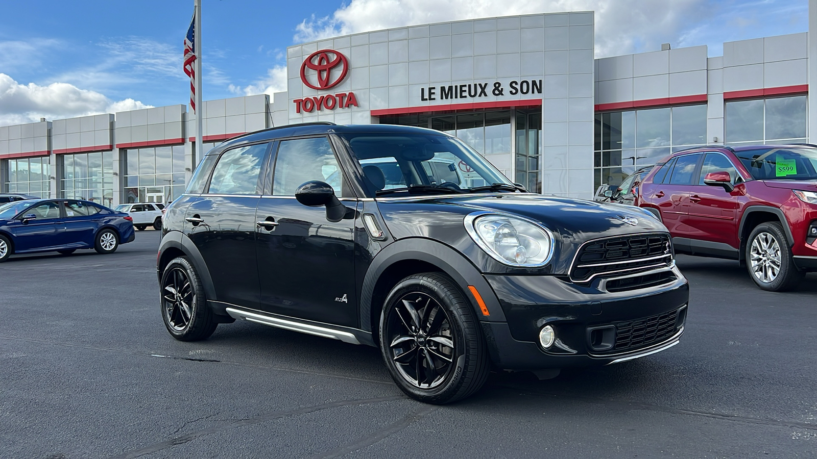 2015 MINI Cooper S Countryman Base 1