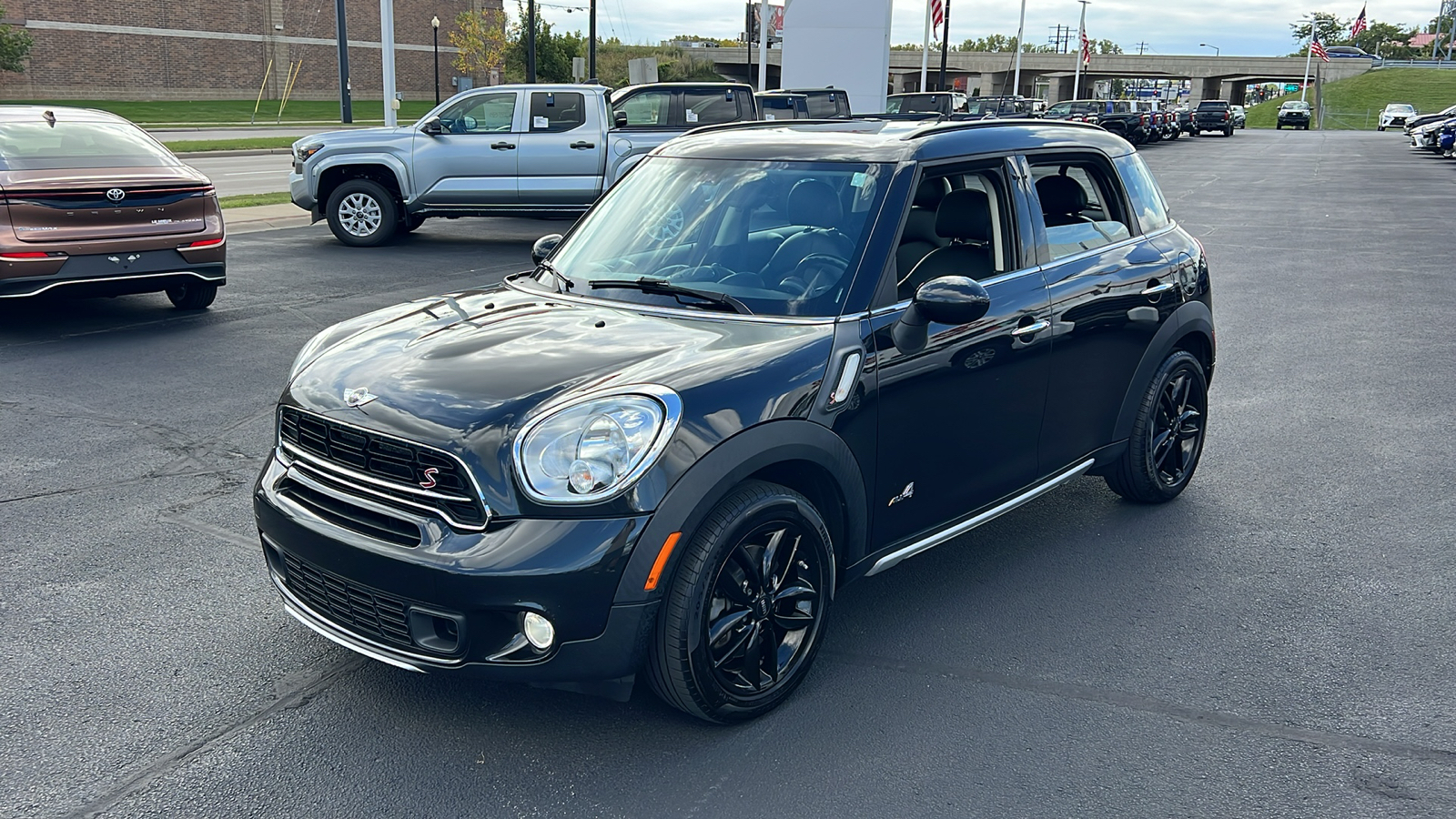 2015 MINI Cooper S Countryman Base 7