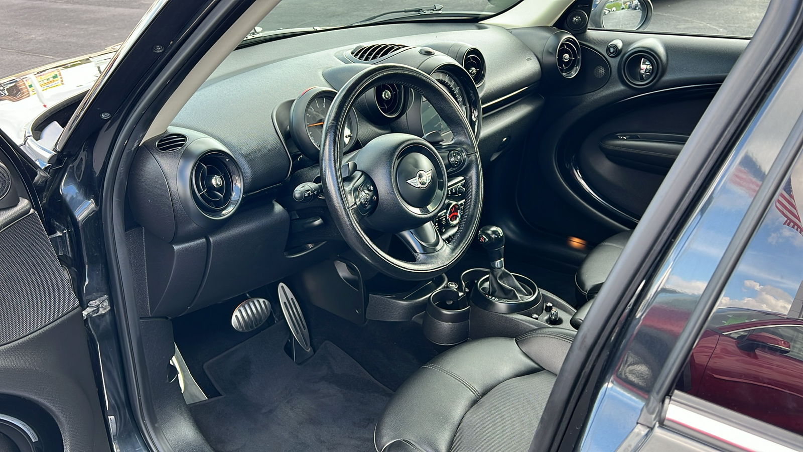 2015 MINI Cooper S Countryman Base 26