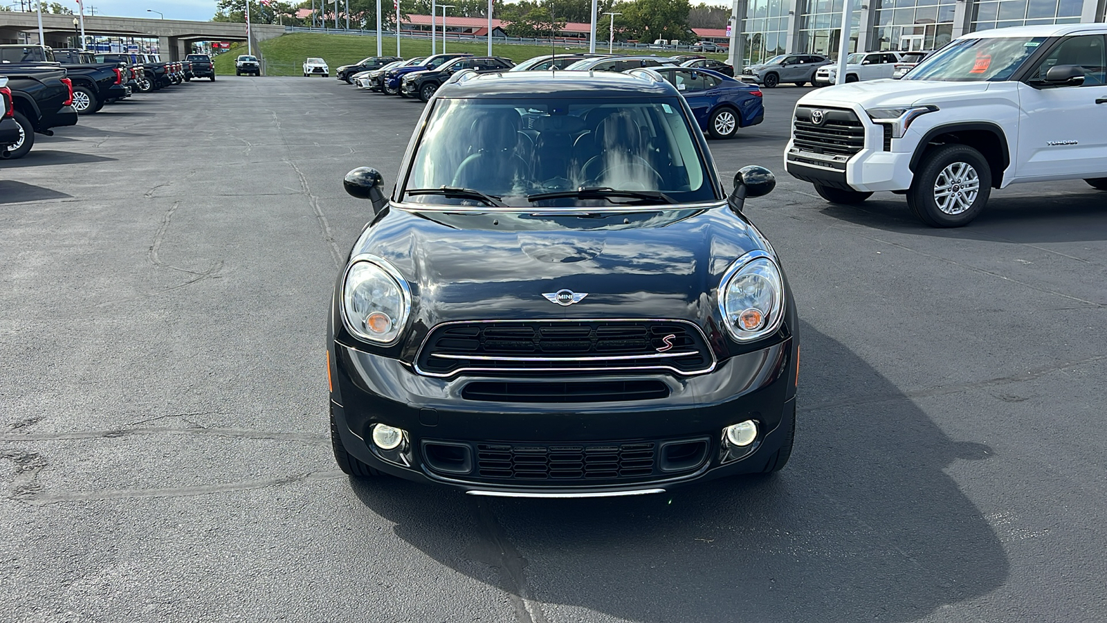 2015 MINI Cooper S Countryman Base 32