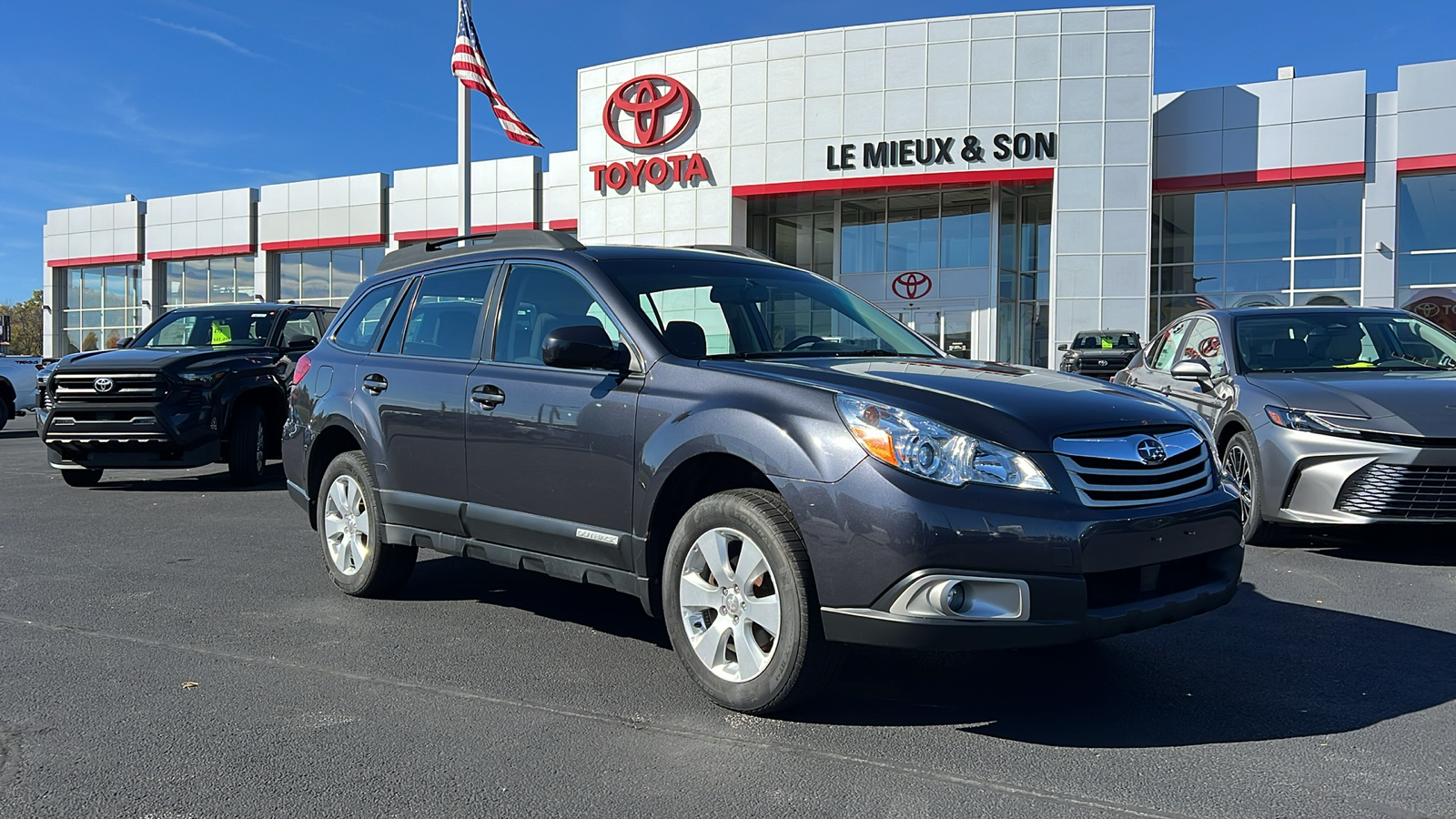 2012 Subaru Outback 2.5i 1