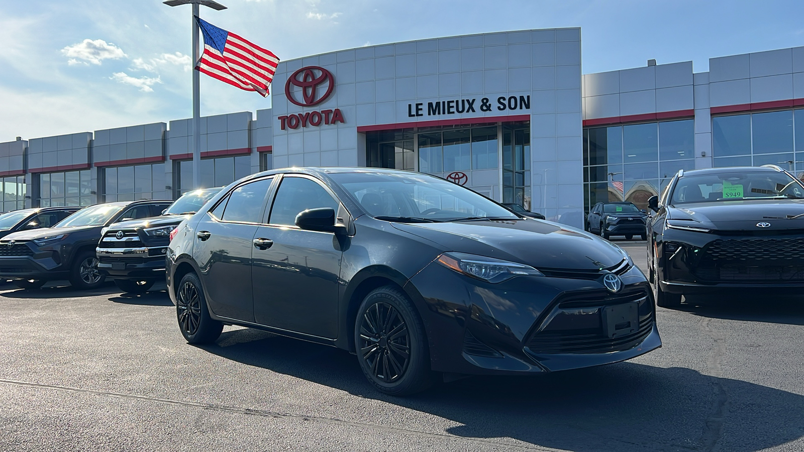 2019 Toyota Corolla LE 1