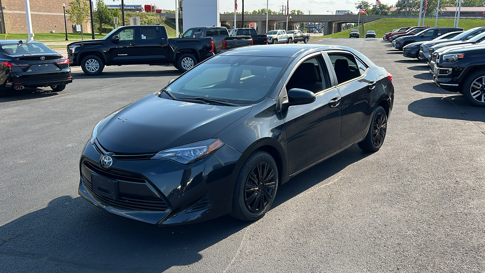 2019 Toyota Corolla LE 7