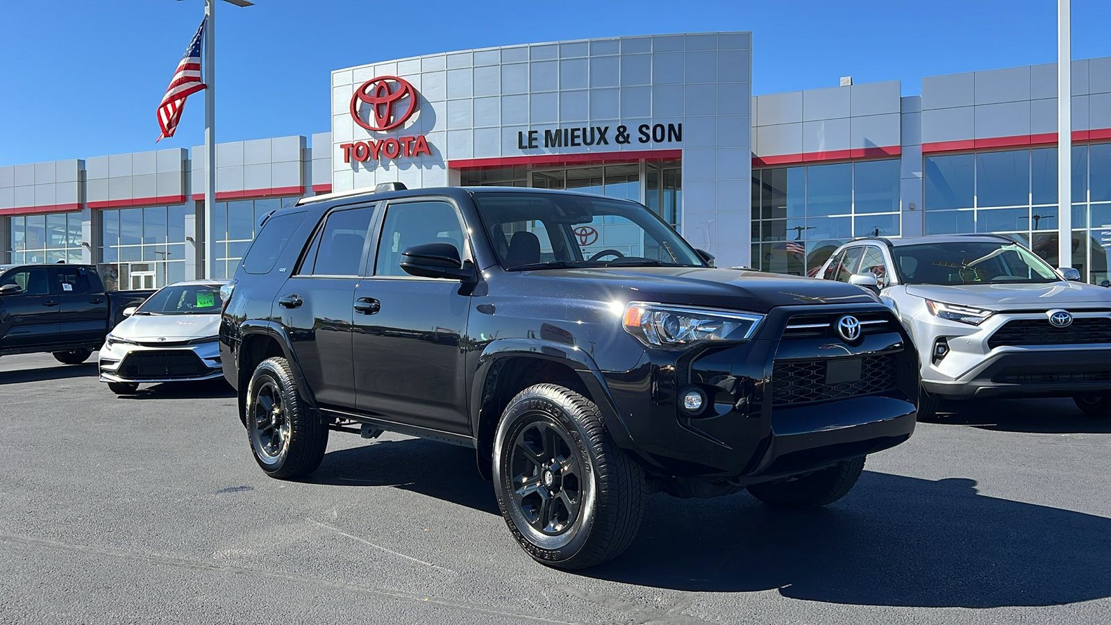 2024 Toyota 4Runner SR5 1