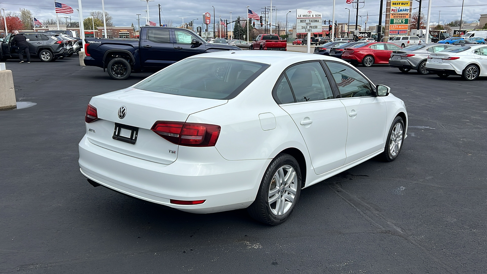 2017 Volkswagen Jetta 1.4T S 3