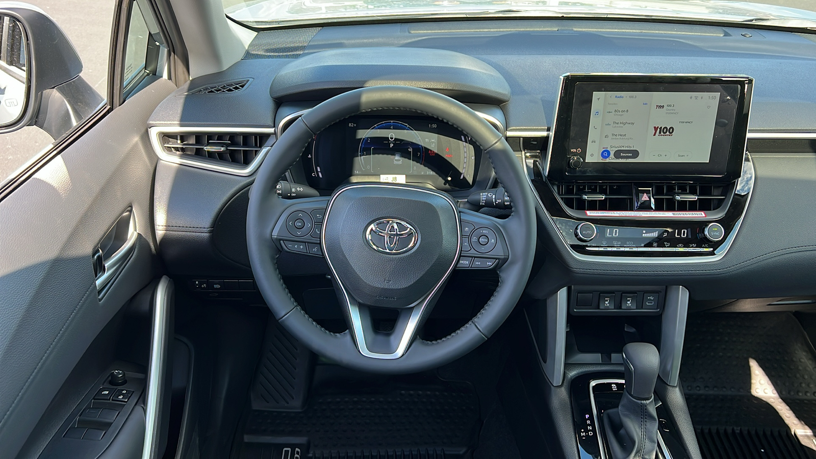 2024 Toyota Corolla Cross XLE 9