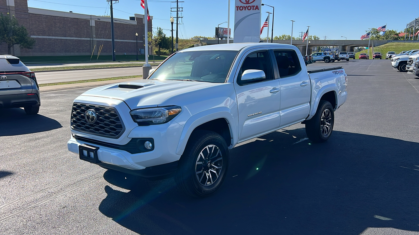 2023 Toyota Tacoma TRD Sport 7