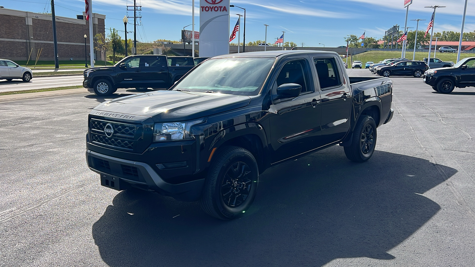 2023 Nissan Frontier SV 7