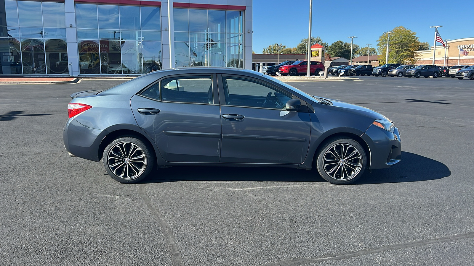 2016 Toyota Corolla S 2