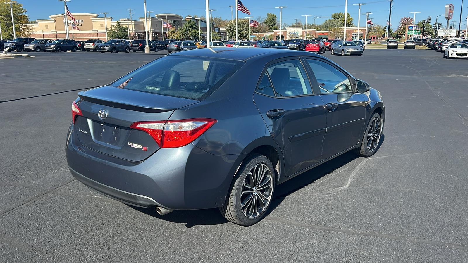 2016 Toyota Corolla S 3