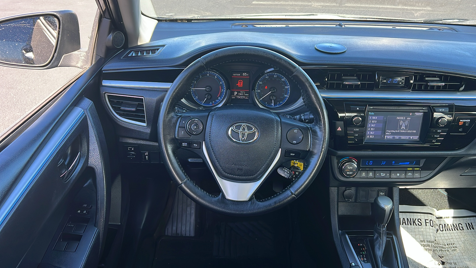 2016 Toyota Corolla S 9