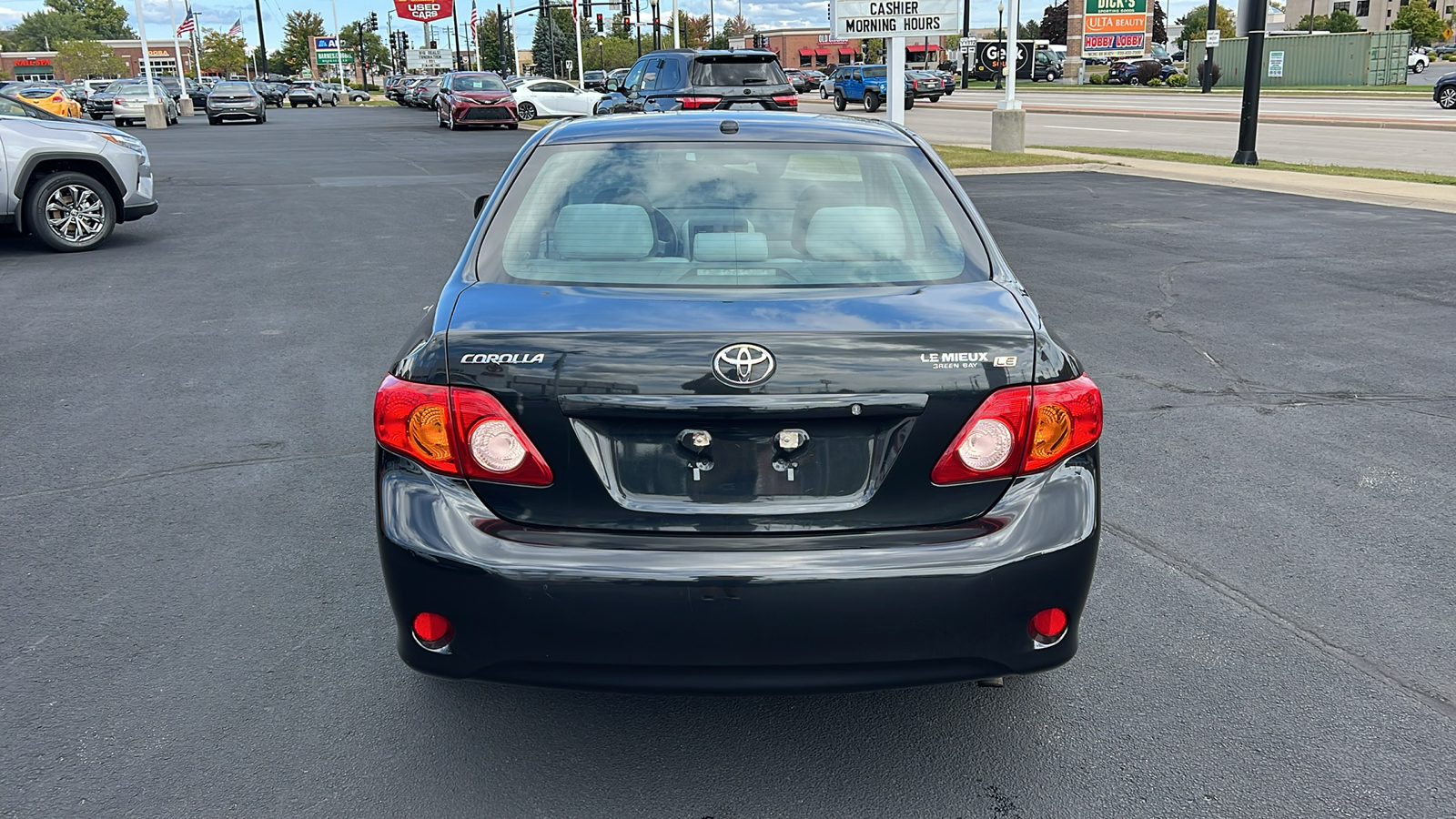 2010 Toyota Corolla LE 4