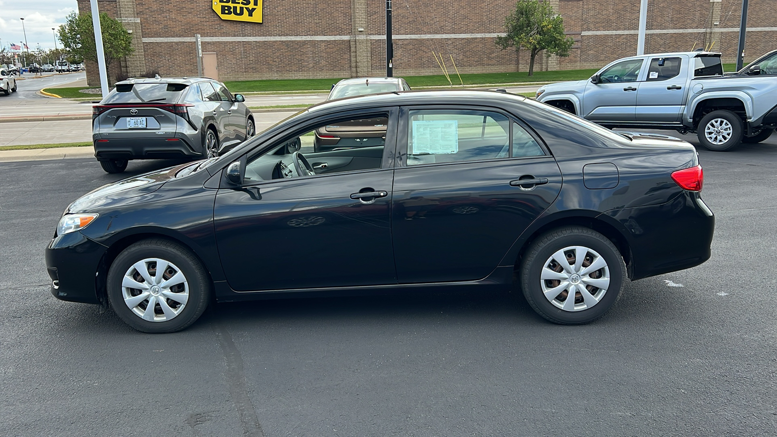 2010 Toyota Corolla LE 6