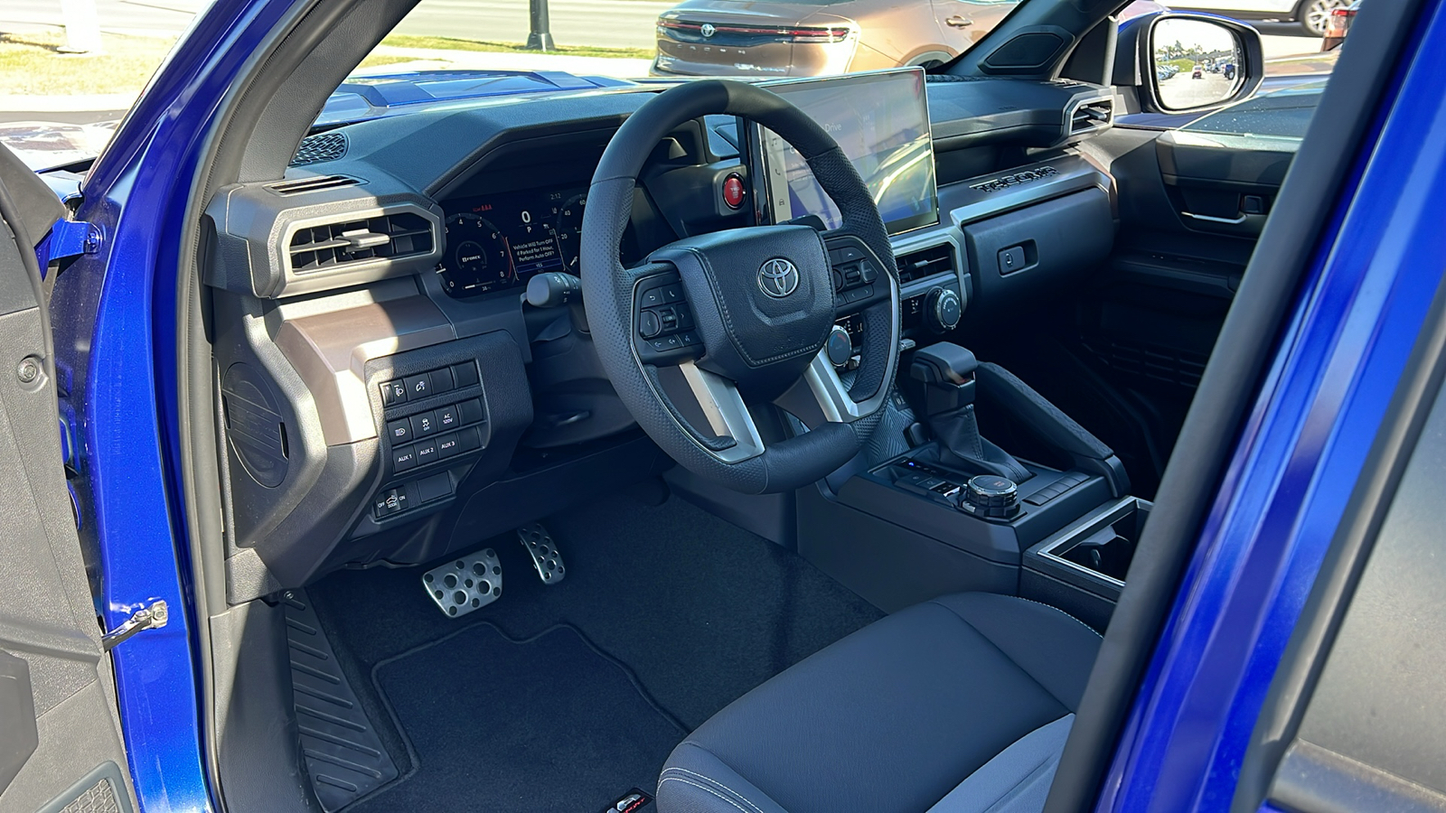 2024 Toyota Tacoma TRD Sport 27